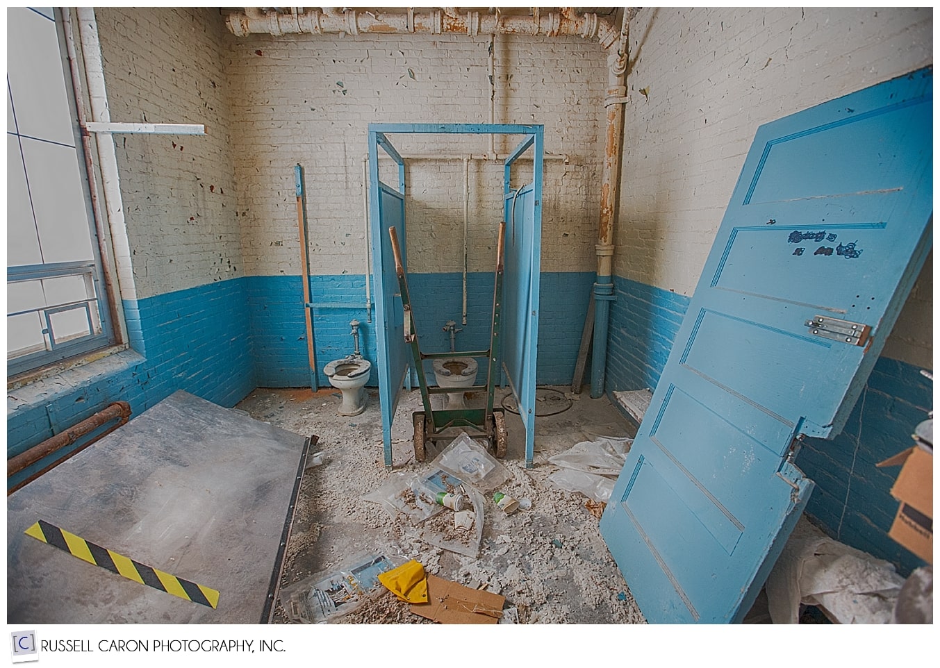 abandoned-bathroom-biddeford-maine-mill