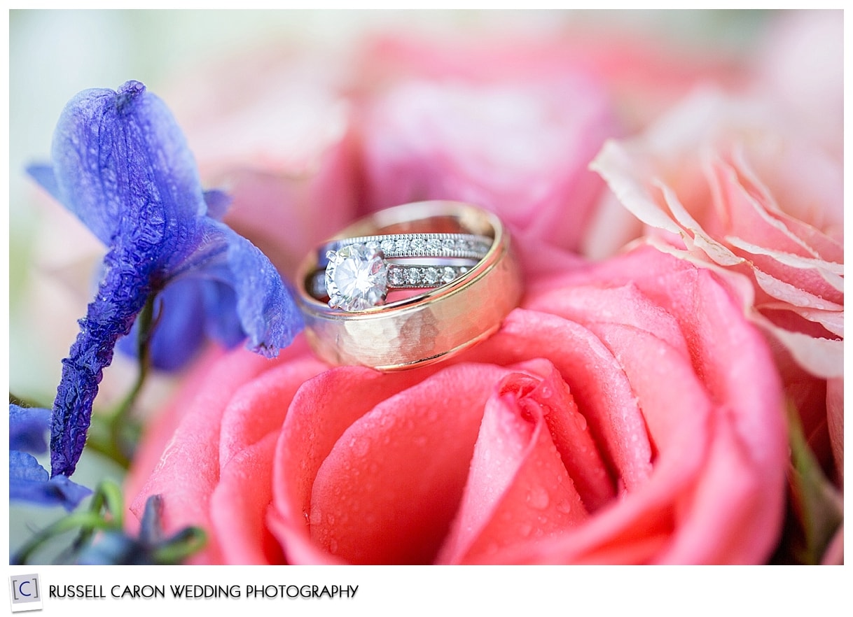 Ring and bouquet detail photo