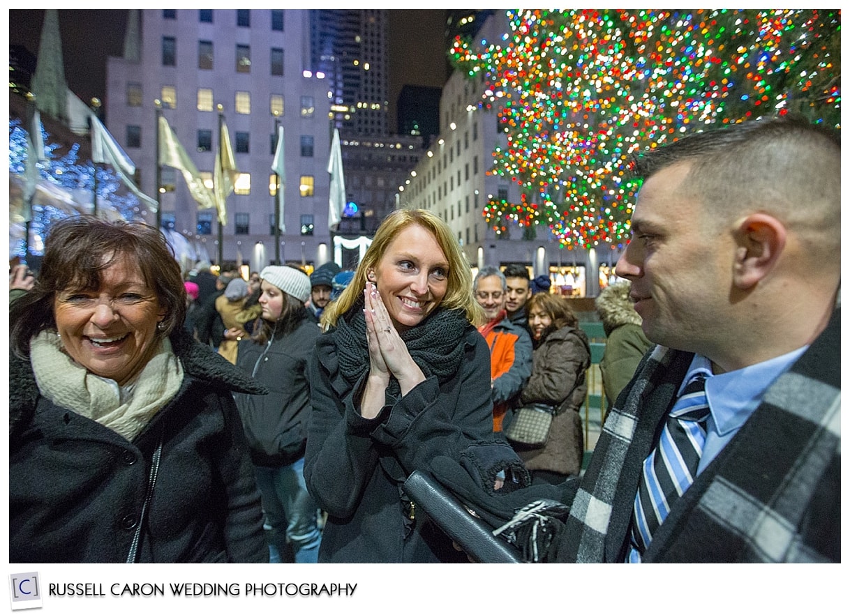 Couple after NYC proposal in Rockefeller Center