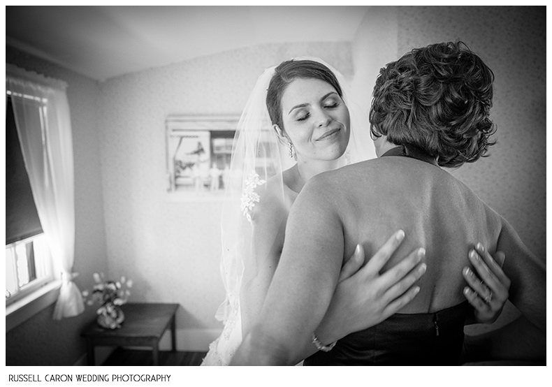 Bride and mother hugging, Whitehall, Camden Maine