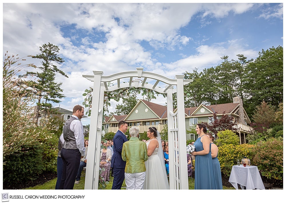 outdoor wedding ceremony at Sheepscot Harbour Village Resort in Edgecomb, Maine