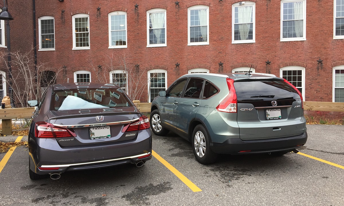 two Hondas side by side ti illustrate our best new car care tips