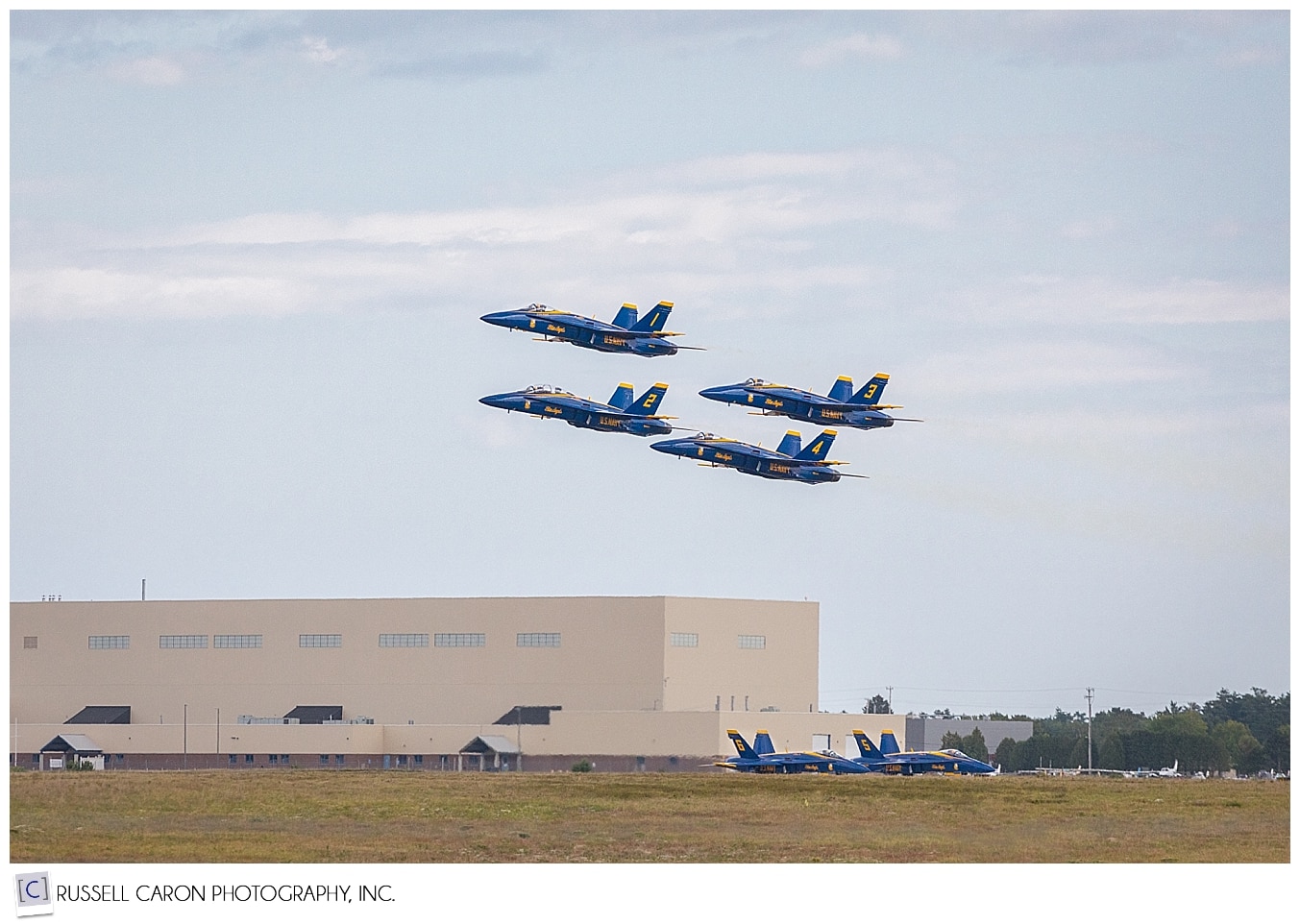 4 US Navy Blue Angels just after take off