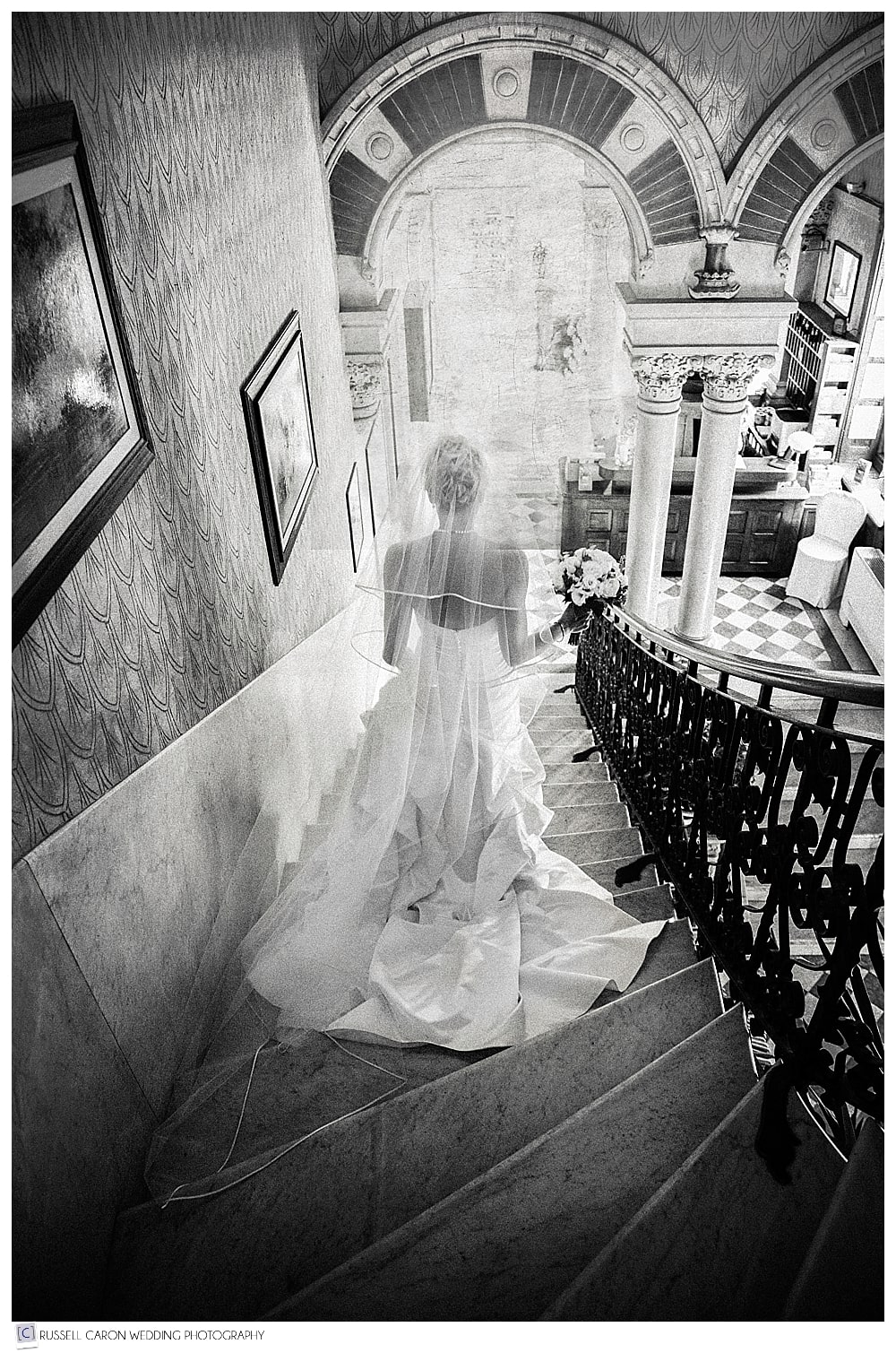 bride-walking-down-the-stairs-at-her-italy-destination-wedding