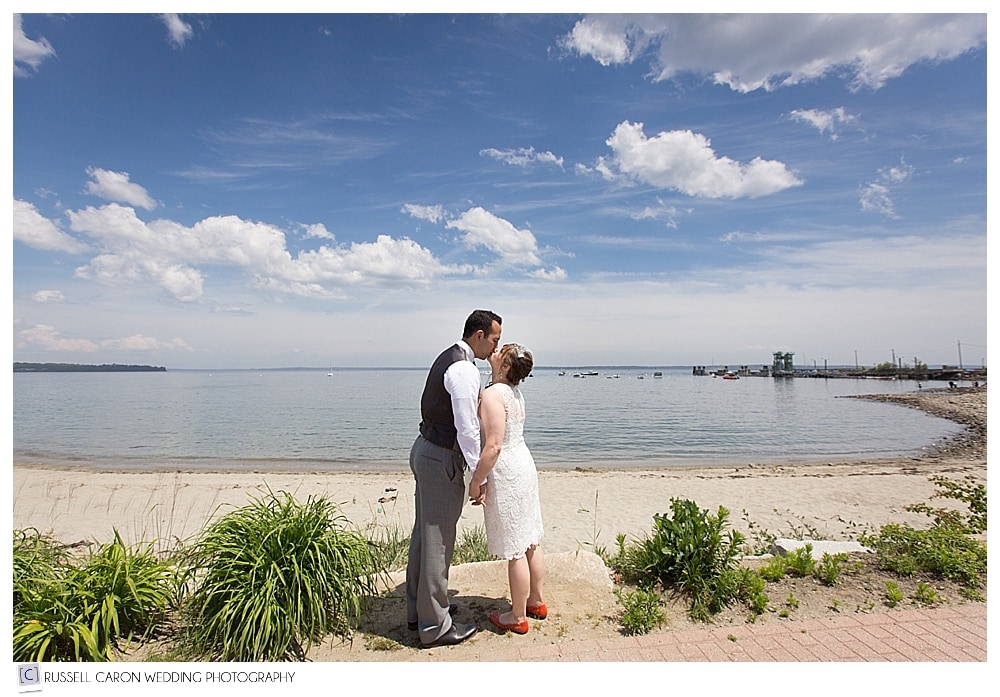 bride-and-groom-at-lincolnville-beach
