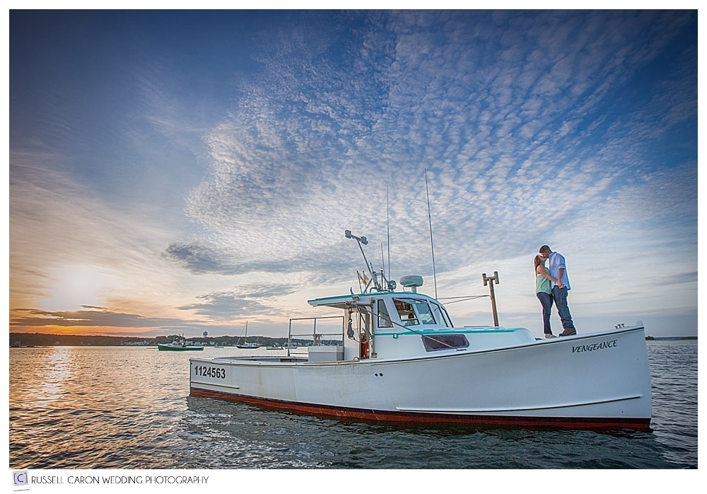 couple-on-lobster-boat-during-cape-porpoise-engagement-session