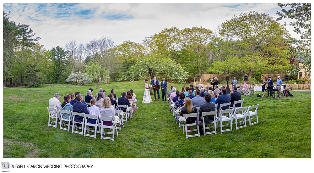 intimate Cape Neddick wedding ceremony