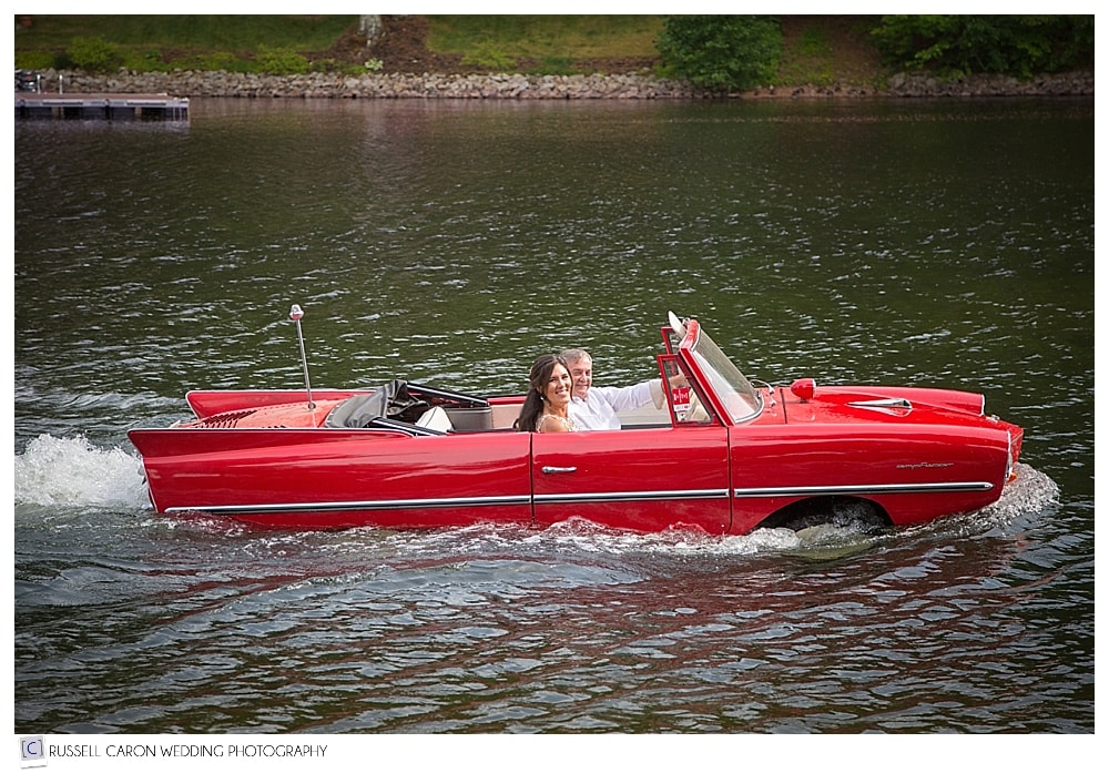 bride-and-groom-in-amphicar