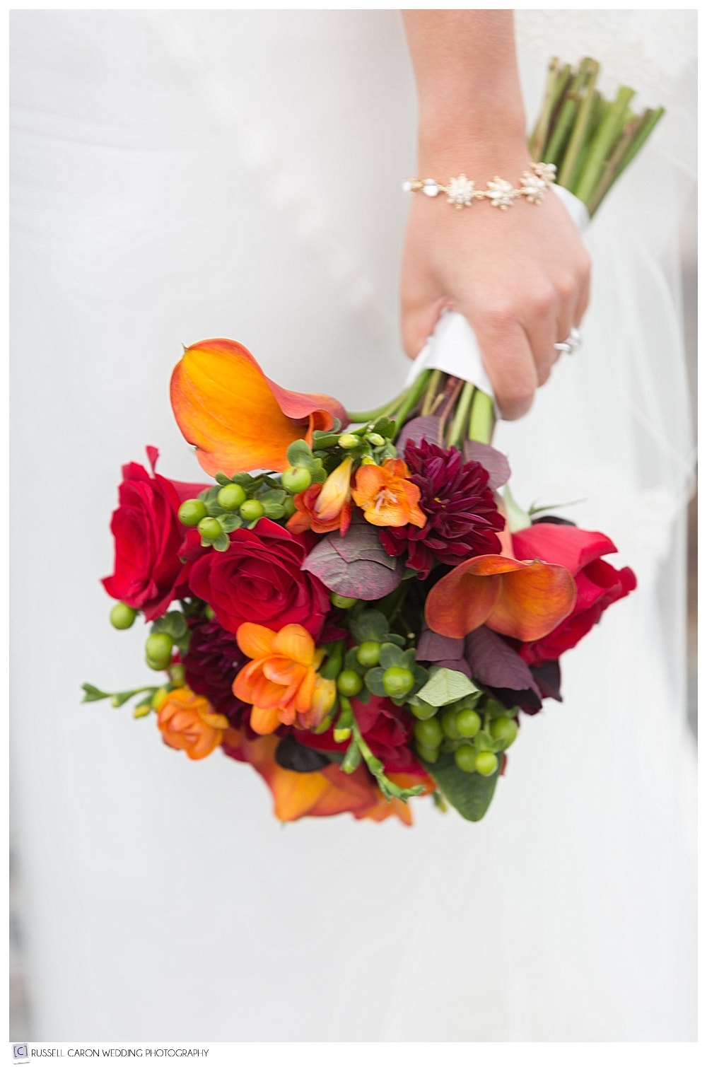 bride's beautiful bouquet