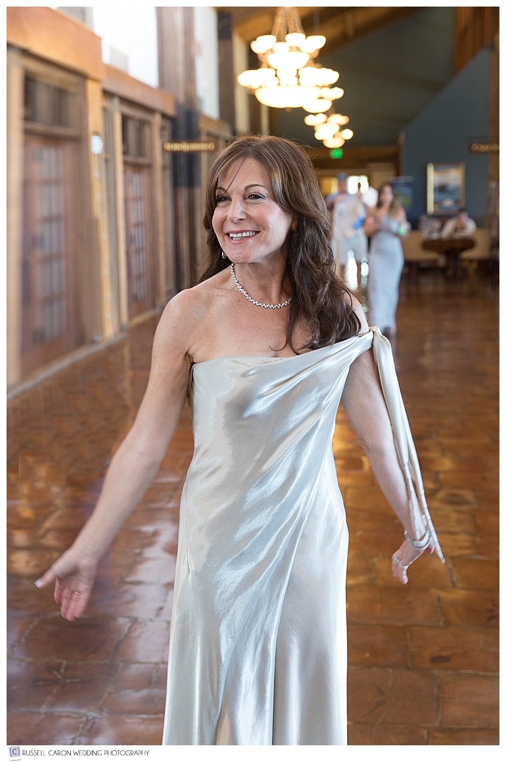 stunning mother of the bride