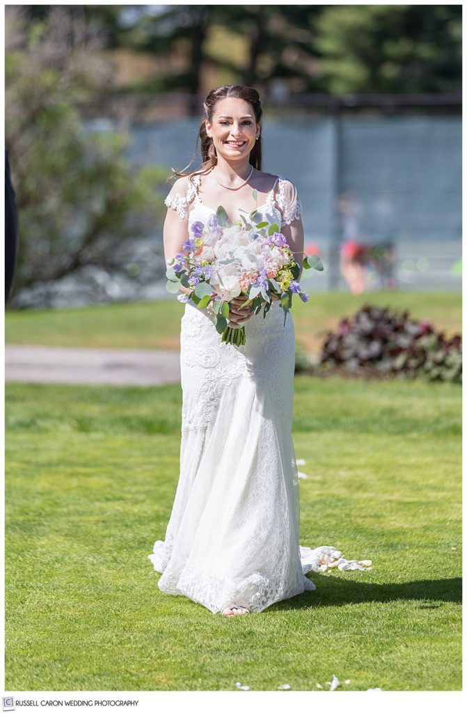 bride walking down the aisle at the York Golf and Tennis Club, York Maine wedding